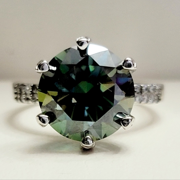5CT Real Moissanite Diamond Ring - Picture 5 of 15
